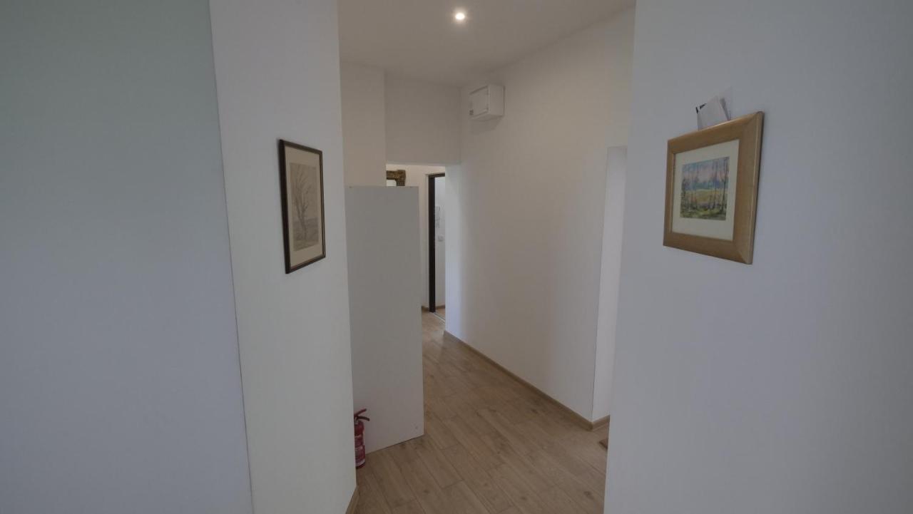 Joyful Apartment *